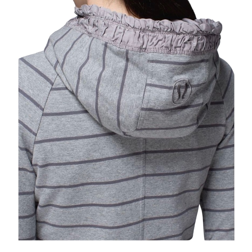 Lululemon Movement Jacket Cayman Stripe Heathered Grey Size 6